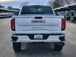 2020 GMC Sierra 2500HD Denali | Thumbnail Photo 4 of 6