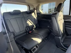 2023 Jeep Grand Cherokee L Limited | Thumbnail Photo 8 of 17