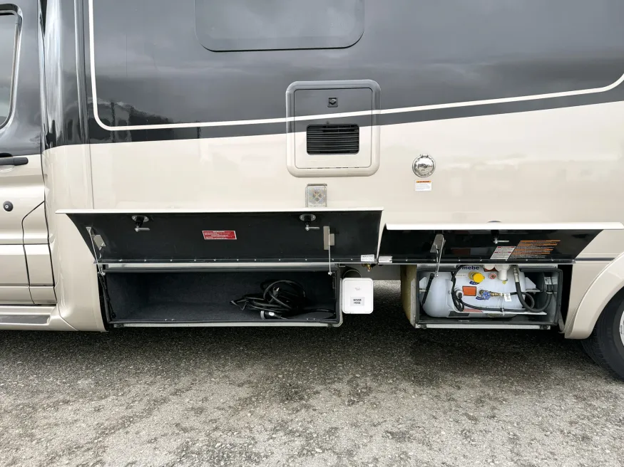 2021 Leisure Travel Van Wonder W24RL | Photo 24 of 23