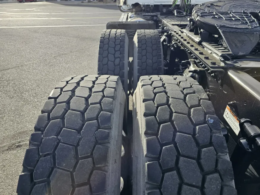 2023 Western Star 47X | Photo 14 of 18