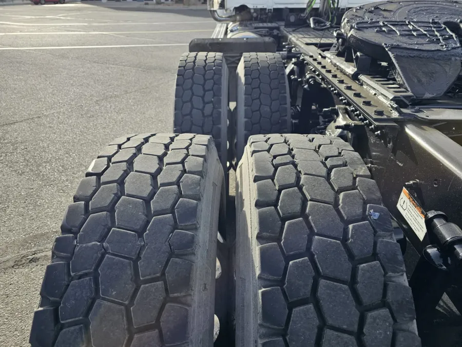 2023 Western Star 47X | Photo 14 of 18