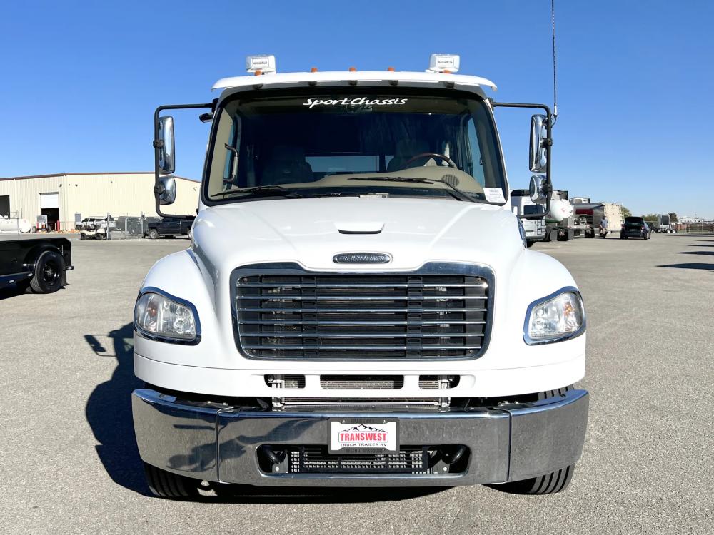 2011 Freightliner M2 106 Sportchassis | Photo 26 of 26