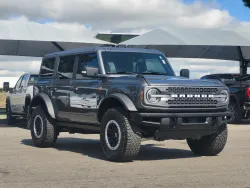 2024 Ford Bronco Badlands | Thumbnail Photo 2 of 25