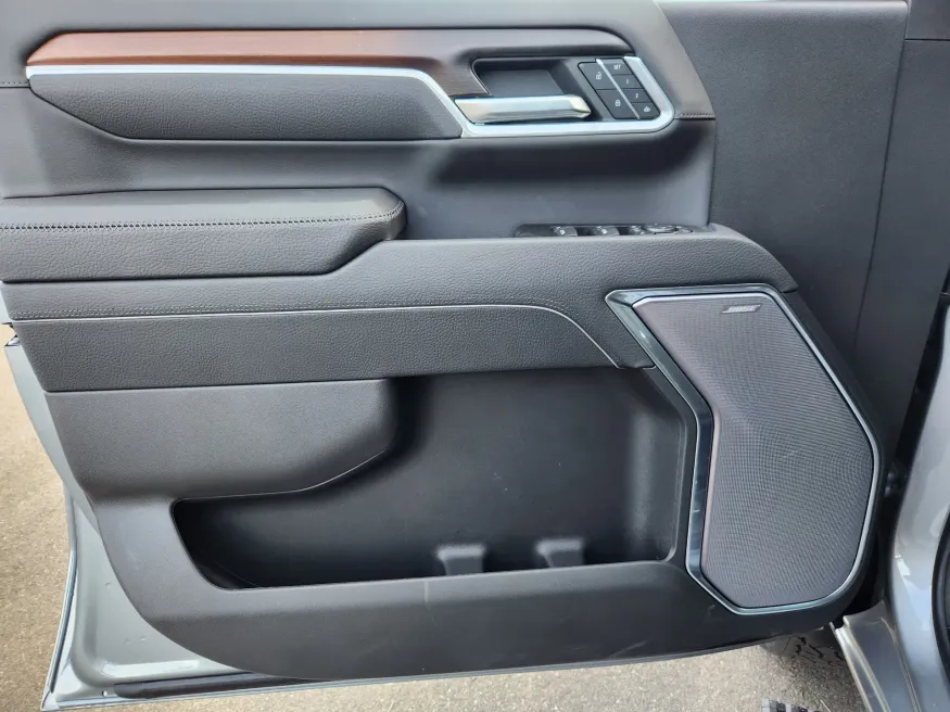 2026 GMC Sierra 2500HD Denali | Photo 5 of 28