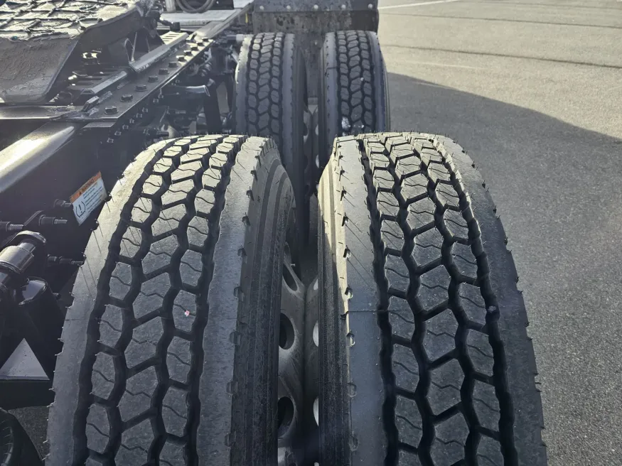 2023 Western Star 47X | Photo 13 of 18