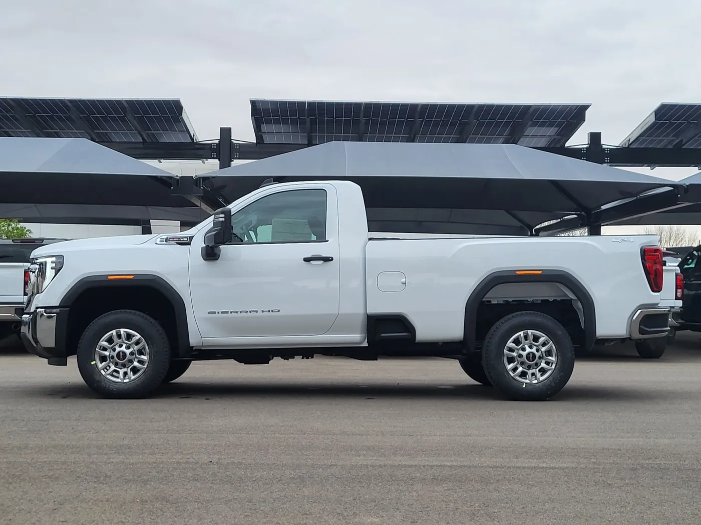 2026 GMC Sierra 2500HD Pro | Photo 3 of 22