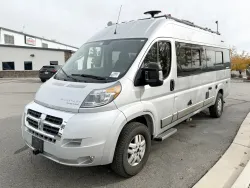 2018 Winnebago Travato BU259K | Thumbnail Photo 11 of 12