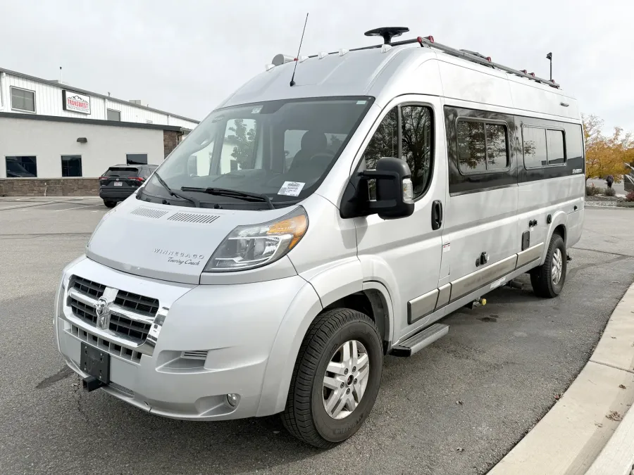 2018 Winnebago Travato BU259K | Photo 11 of 12