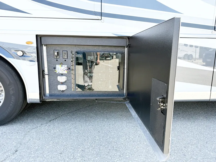 2026 Newmar London Aire 4551 | Photo 30 of 34