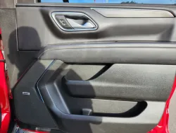 2024 GMC Yukon AT4 | Thumbnail Photo 17 of 32