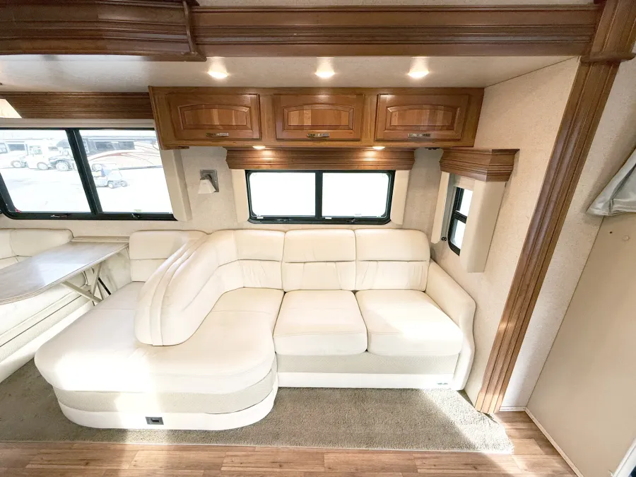 2016 Jayco Seneca 37HJ | Photo 8 of 29