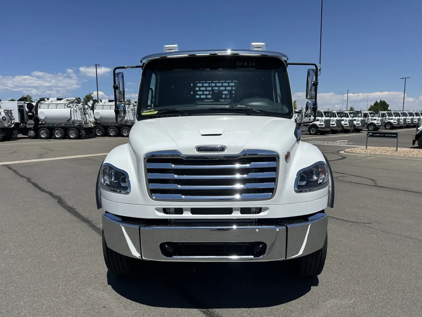2026 Freightliner M2 106 | Photo 2 of 19