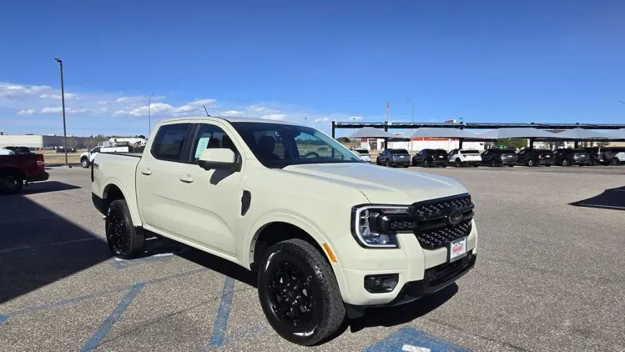 2026 Ford Ranger | Photo 3 of 30