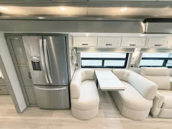 2026 Newmar Dutch Star 4081 | Thumbnail Photo 9 of 30