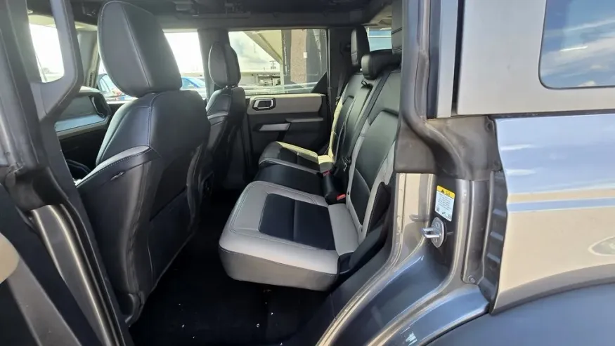 2022 Ford Bronco | Photo 28 of 30