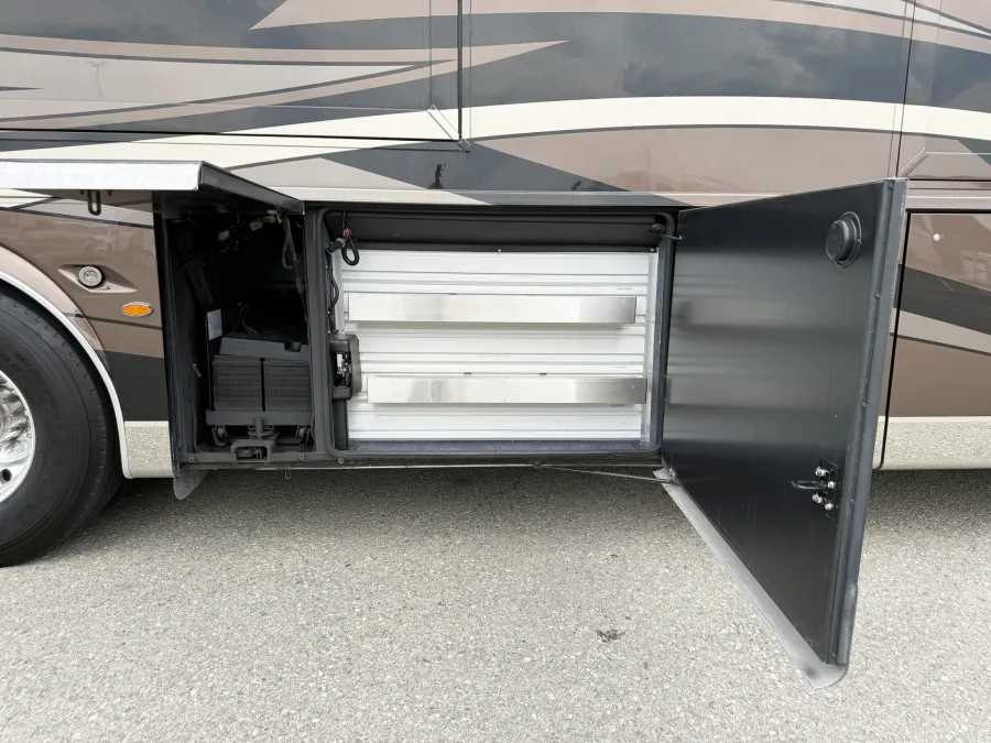 2018 Newmar King Aire 4553 | Photo 28 of 33