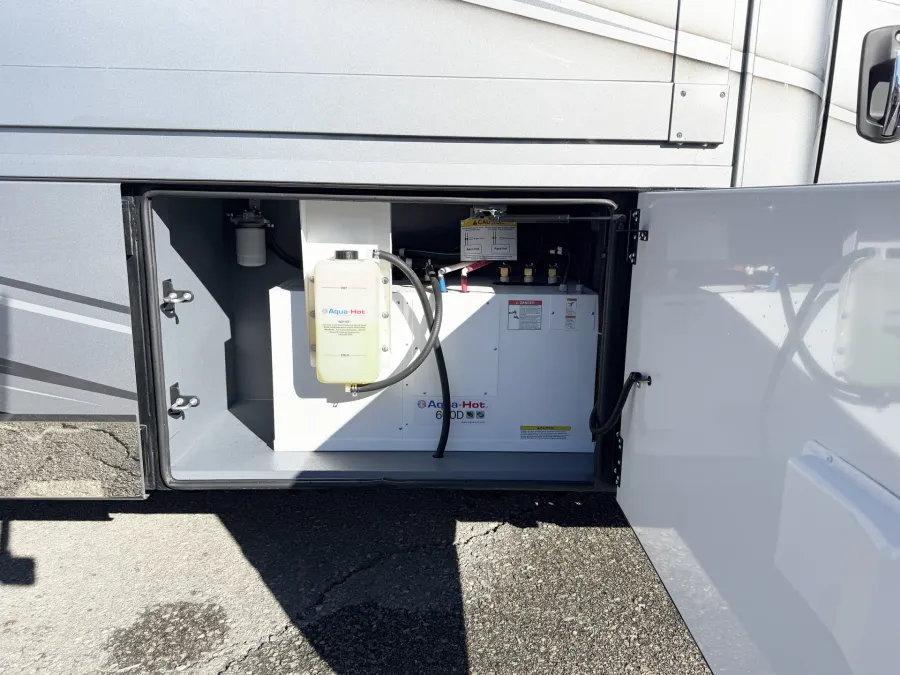 2026 Renegade XL 45 DBM | Photo 24 of 31