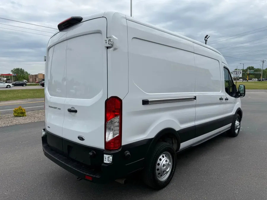2024 Ford Transit-250 Base | Photo 13 of 20