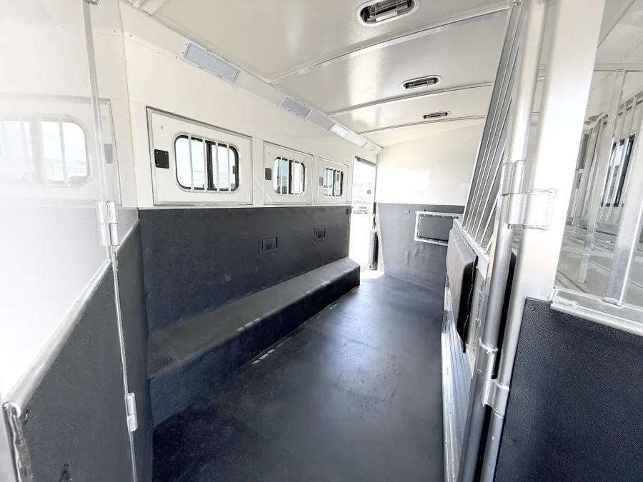 2025 Cimarron Norstar 4HLQ | Photo 27 of 30