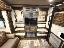 2026 Cimarron Norstar 4HLQ | Thumbnail Photo 7 of 34