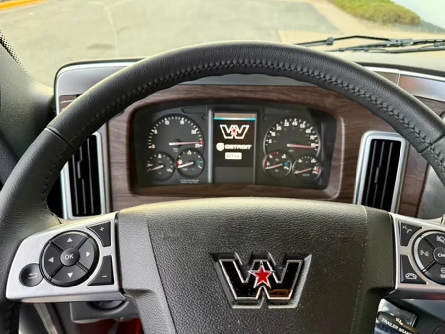 2026 Western Star 47X | Photo 14 of 19