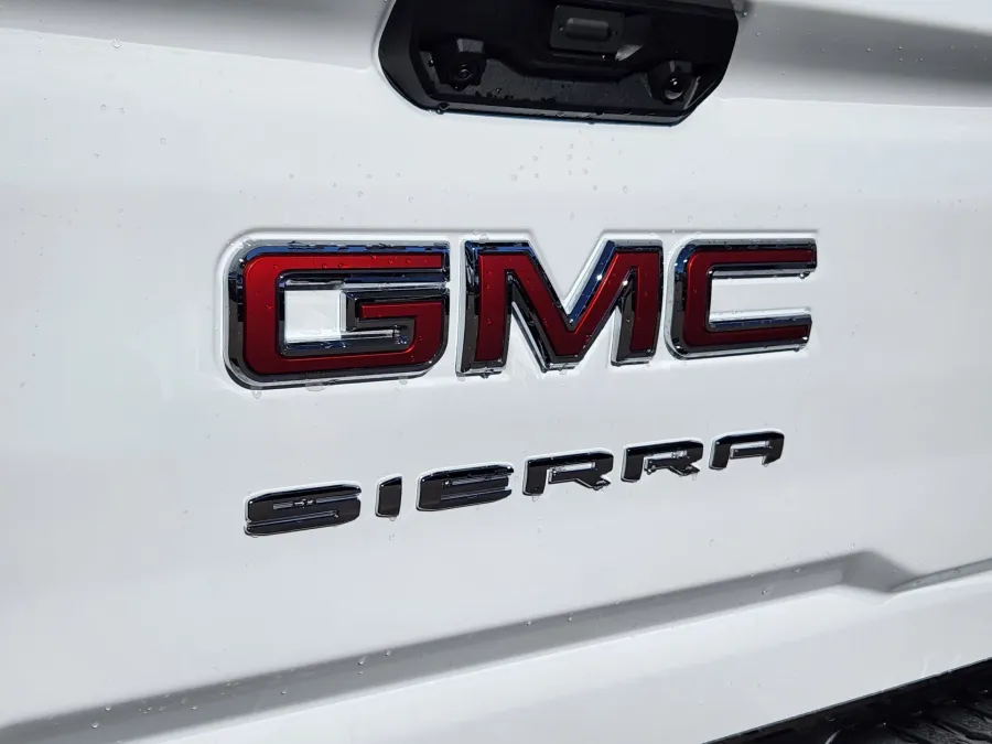 2026 GMC Sierra 2500HD Pro | Photo 14 of 28