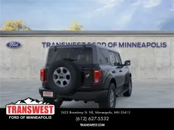 2025 Ford Bronco | Thumbnail Photo 14 of 36