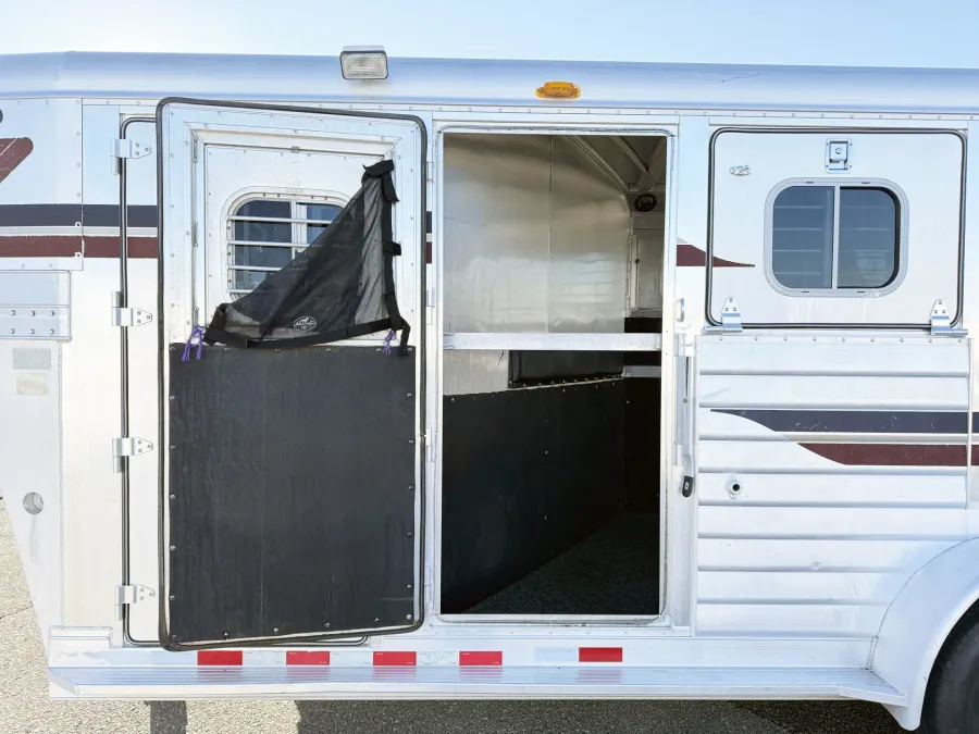 2001 4 Star 3HGN | Photo 10 of 17