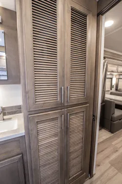 2026 Renegade Verona 40VTS | Thumbnail Photo 26 of 26