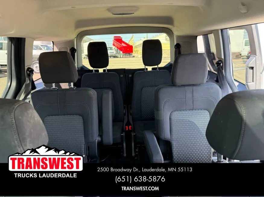 2020 Ford Transit Connect XLT | Photo 4 of 22