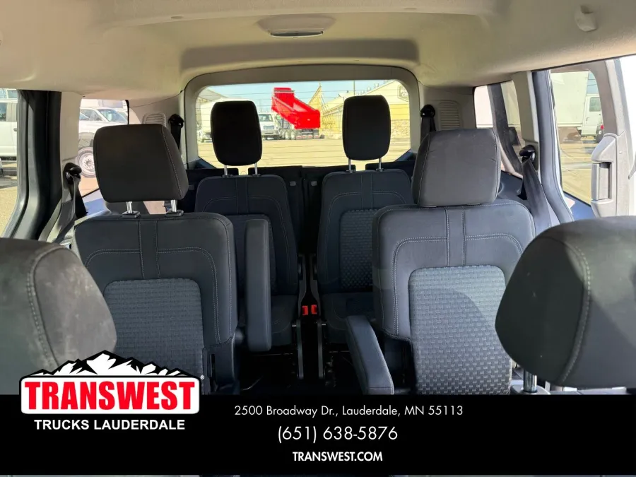 2020 Ford Transit Connect XLT | Photo 4 of 22