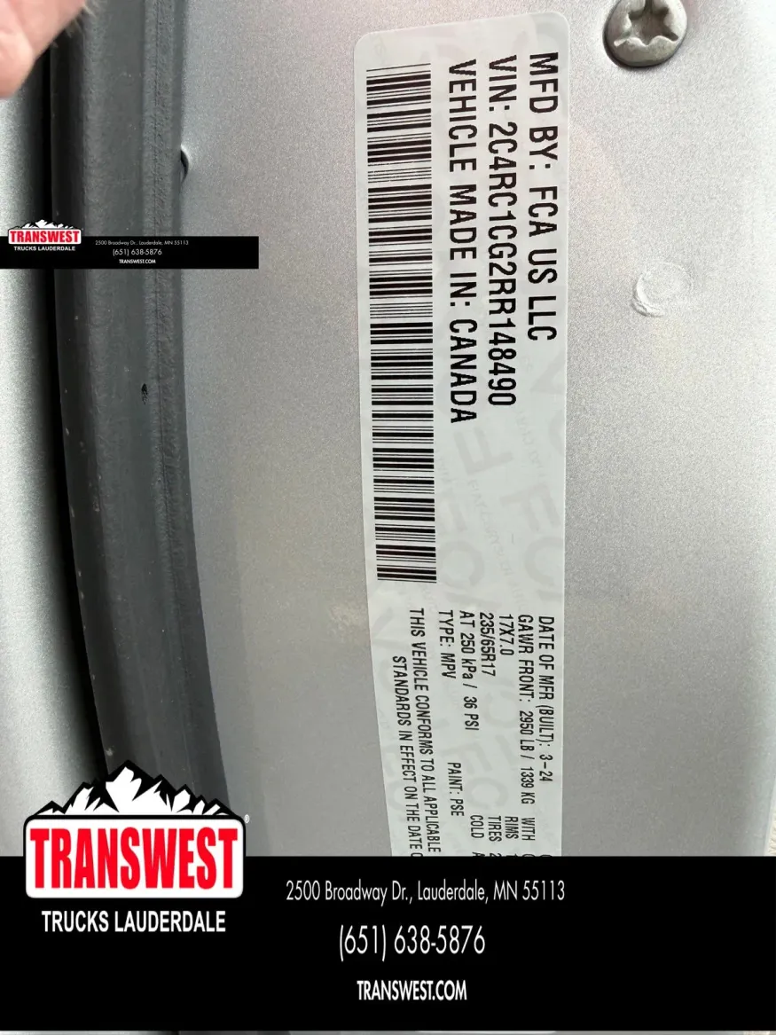 2024 Chrysler Voyager LX | Photo 22 of 23