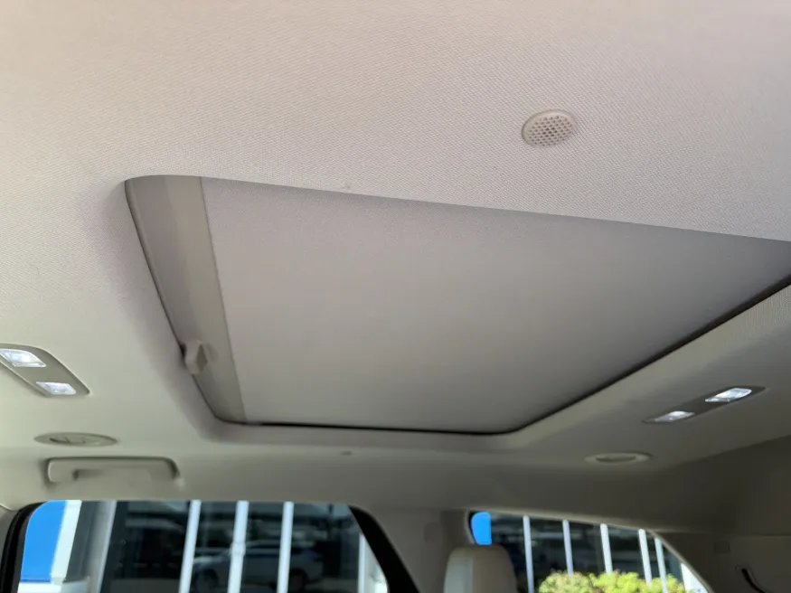 2018 Buick Enclave Essence | Photo 13 of 24