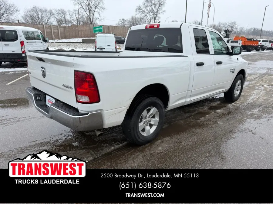 2024 RAM 1500 Classic SLT | Photo 4 of 21