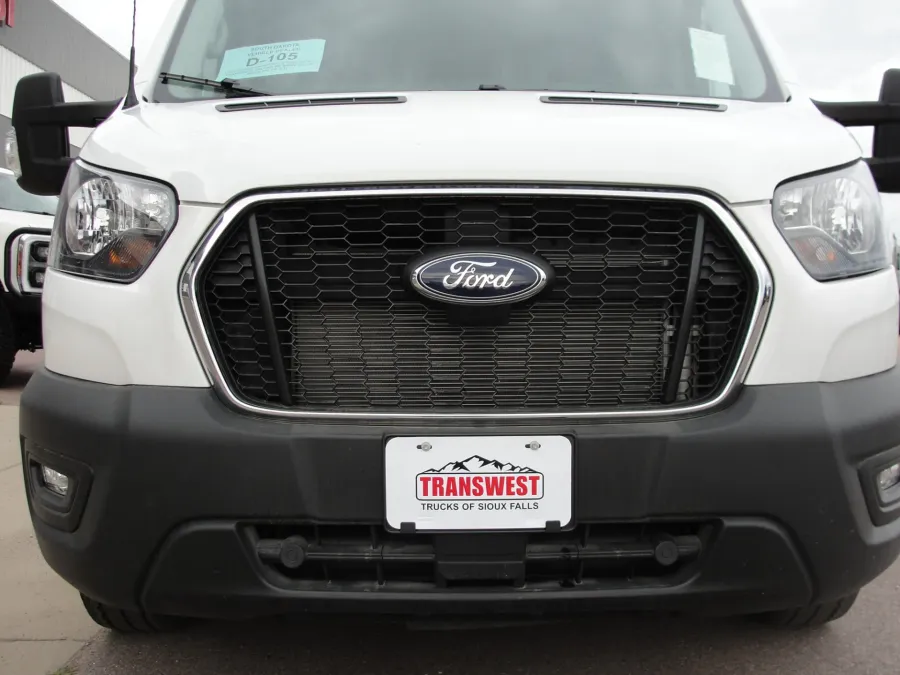 2024 Ford Transit-350 | Photo 7 of 13