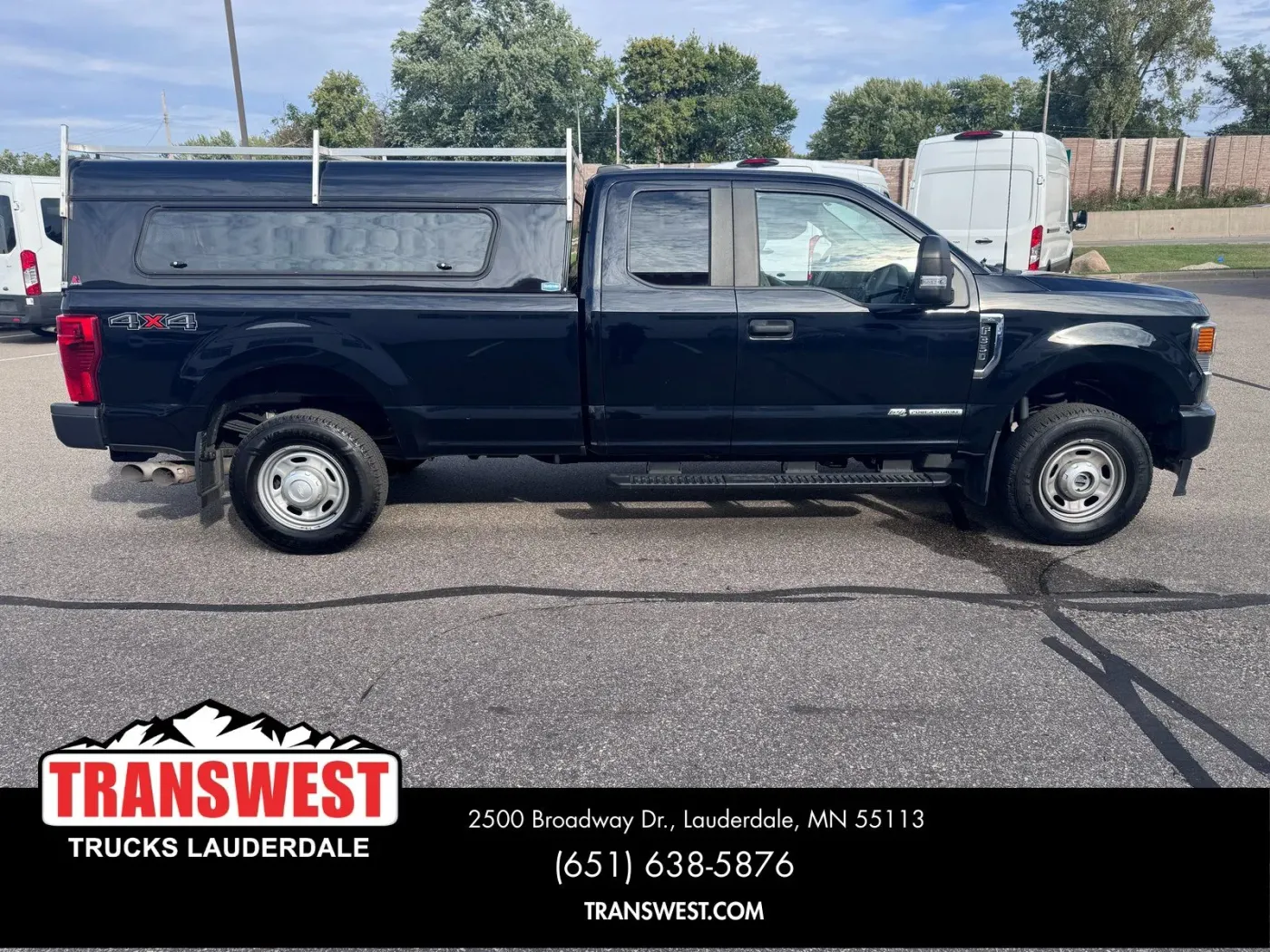 2022 Ford Super Duty F-350 XL | Photo 5 of 22