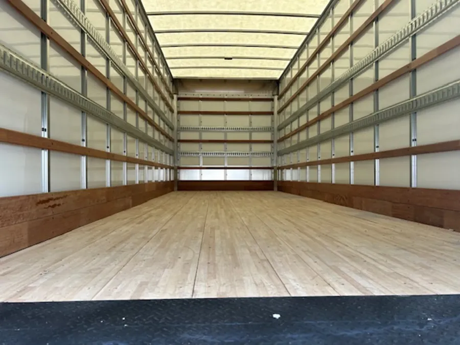 2025 Freightliner M2 106 | Photo 10 of 21