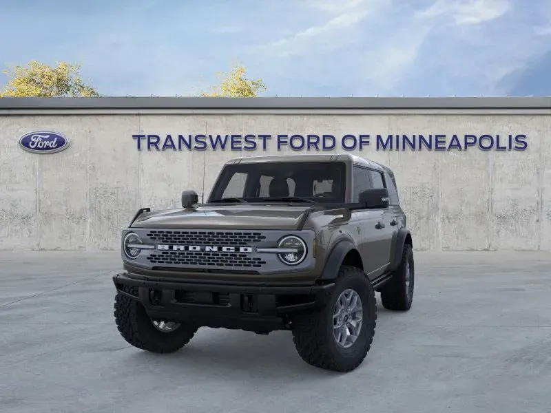2025 Ford Bronco | Photo 2 of 25