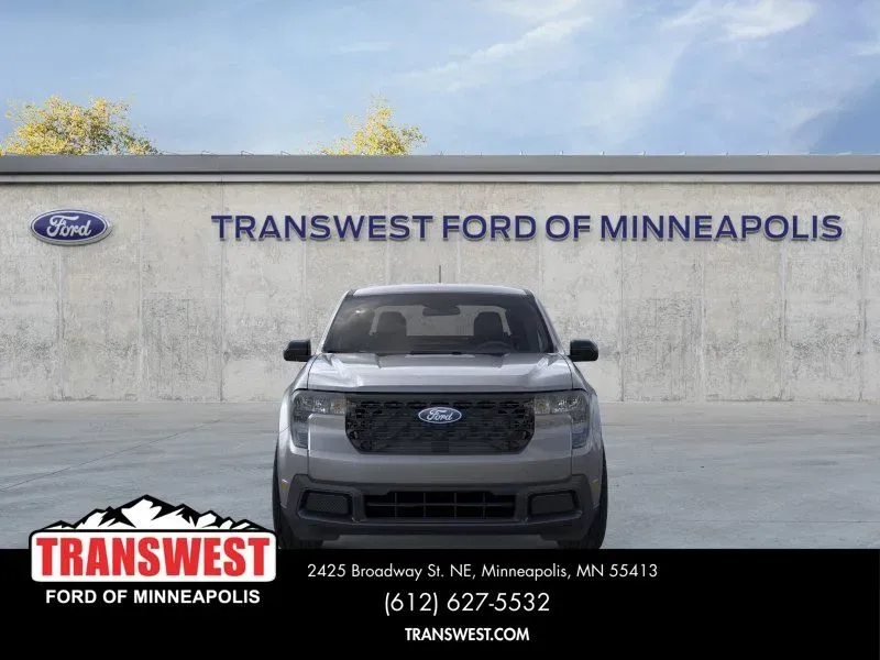 2026 Ford Maverick XLT | Photo 5 of 24
