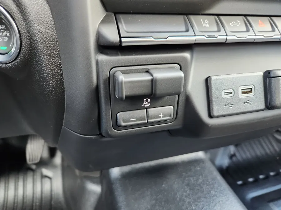 2026 GMC Sierra 2500HD Pro | Photo 28 of 30