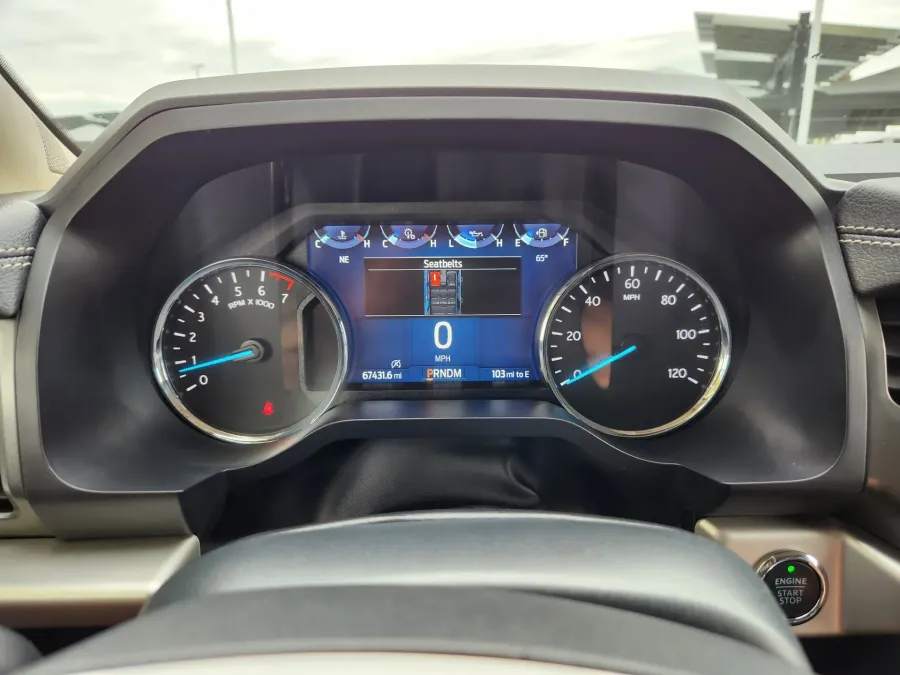 2024 Ford Expedition Max XLT | Photo 21 of 28