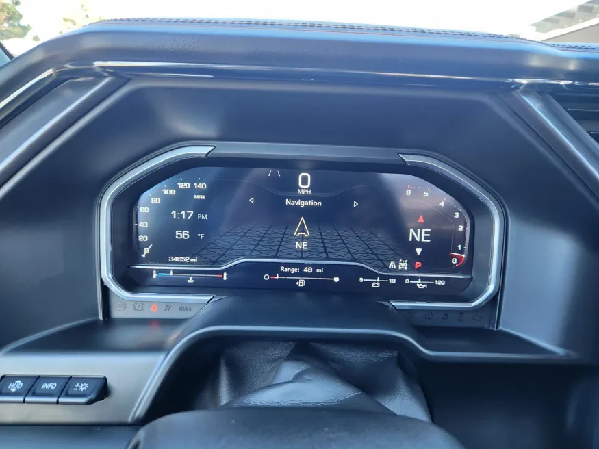 2023 GMC Sierra 1500 AT4 | Photo 22 of 31