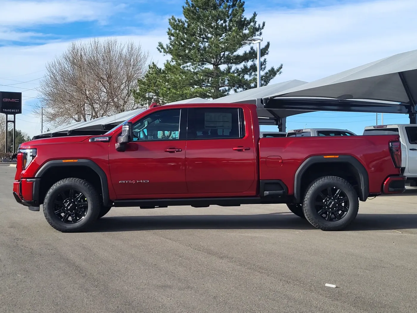 2026 GMC Sierra 2500HD AT4 | Photo 3 of 25