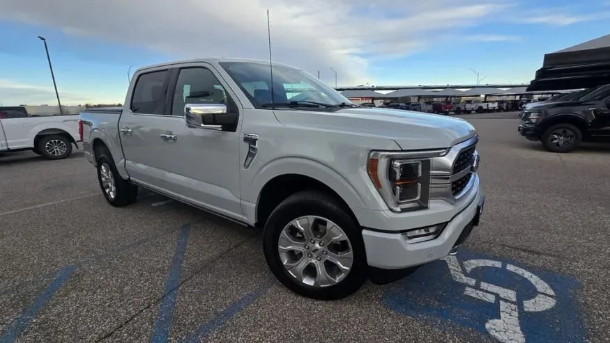 2023 Ford F-150 | Photo 6 of 34