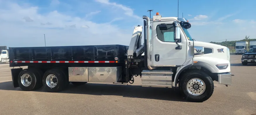 2024 Western Star 47X | Photo 6 of 17