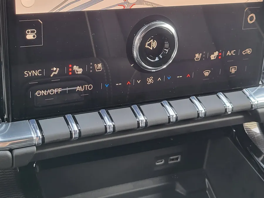 2026 GMC Yukon XL Elevation | Photo 16 of 26