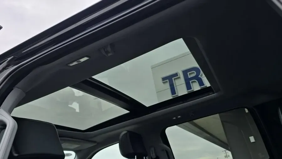 2025 Ford F-250 | Photo 26 of 31