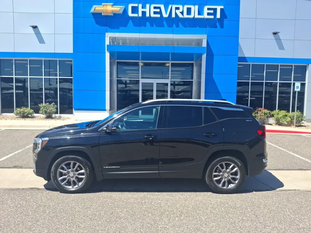 2024 GMC Terrain SLT
