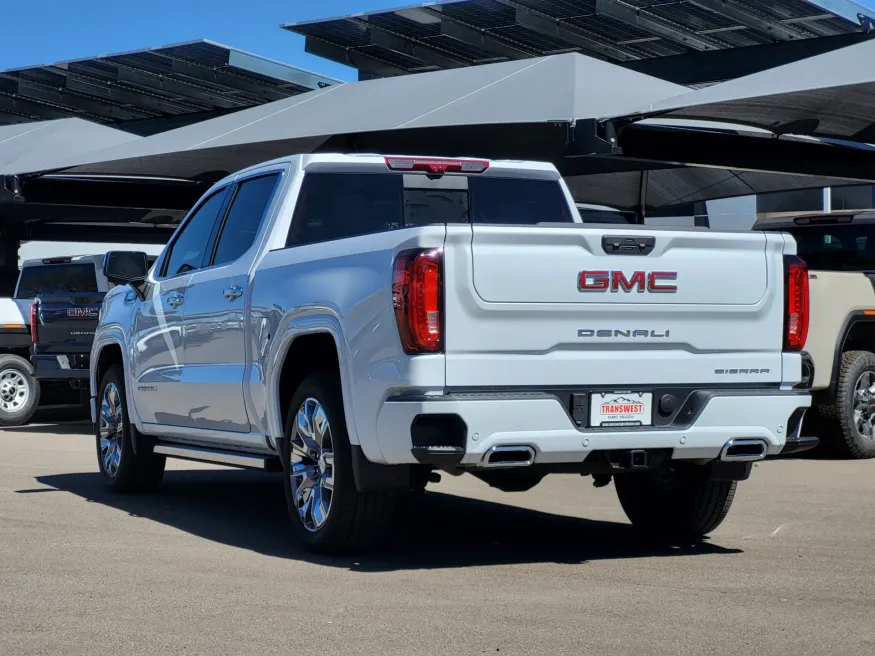 2026 GMC Sierra 1500 Denali | Photo 4 of 26