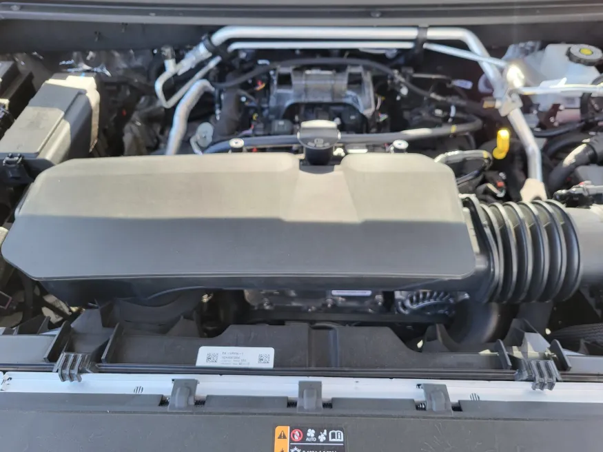 2026 GMC Canyon 4WD Elevation | Photo 22 of 24